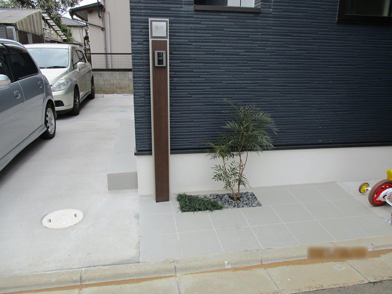 シンプルな駐車場