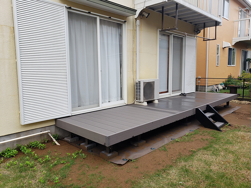 新規デッキ工事