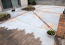 斜めのレンガデザイン