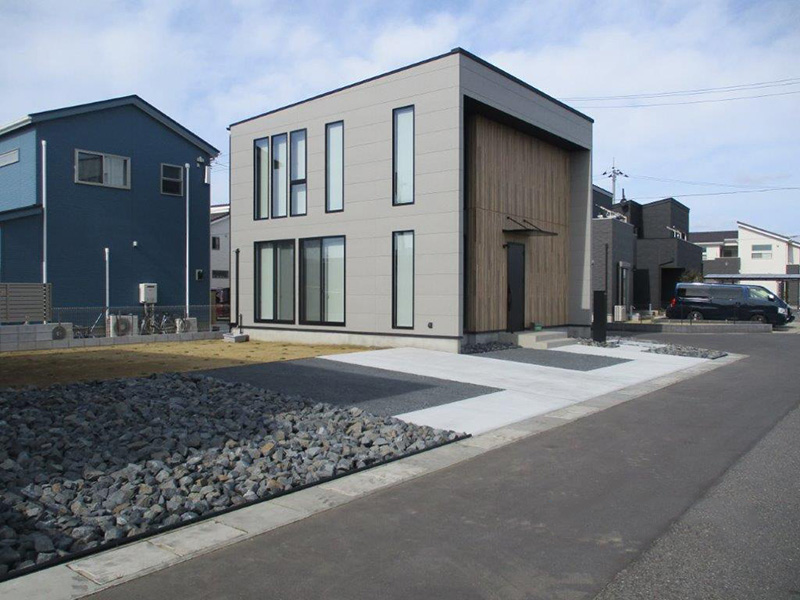 石を使ったお庭